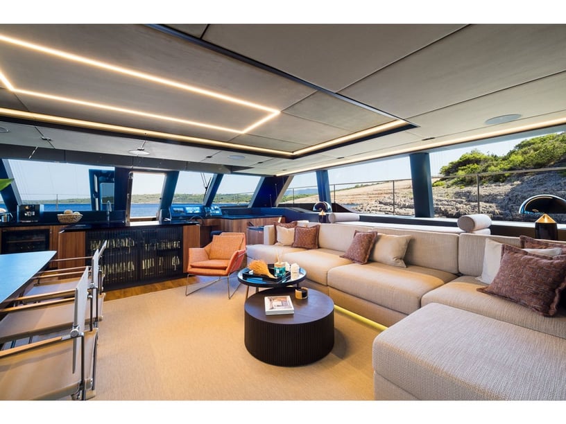 Kaštel Gomilica Catamarán Cabina 4  8  literas 14  invitados 20.95 m Número de anuncio: #13932 2