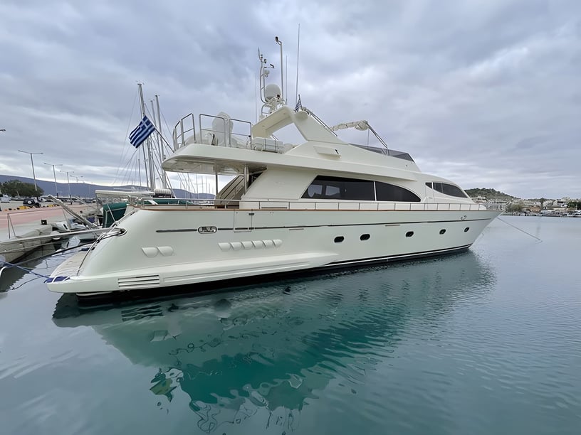 Hellinikon - Athènes Yacht à moteur Cabine 4  Couchettes 10  Invités 12  16.1 m Numéro de l'annonce: #13987 3