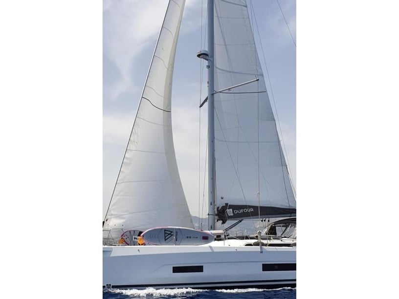 Palermo Segelboot 4 Kabine 8 Liegeplätze 8 Gäste 14.85 m Nummer des Inserats: #13995