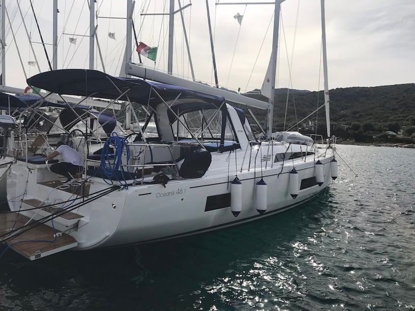 Furnari Sailboat 5 cabin 12 berths 12 guests 14.6 m Listing Number: #1401