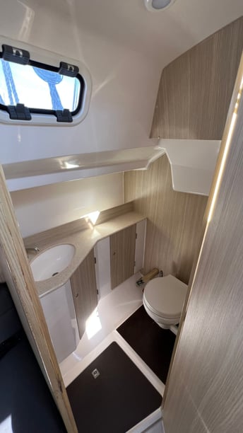 Arzon Segelboot 2 Kabine 6 Liegeplätze 6 Gäste 7.62 m Nummer des Inserats: #14047 4