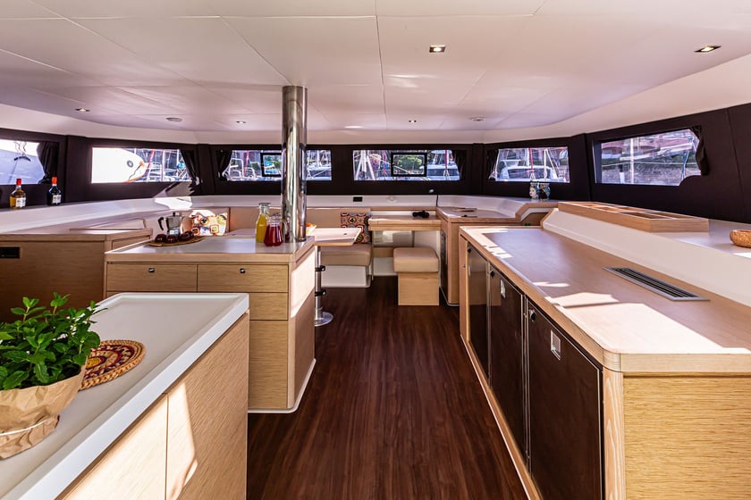 Furnari Catamaran 6 cabin 14 berths 14 guests 14.6 m Listing Number: #14134 3