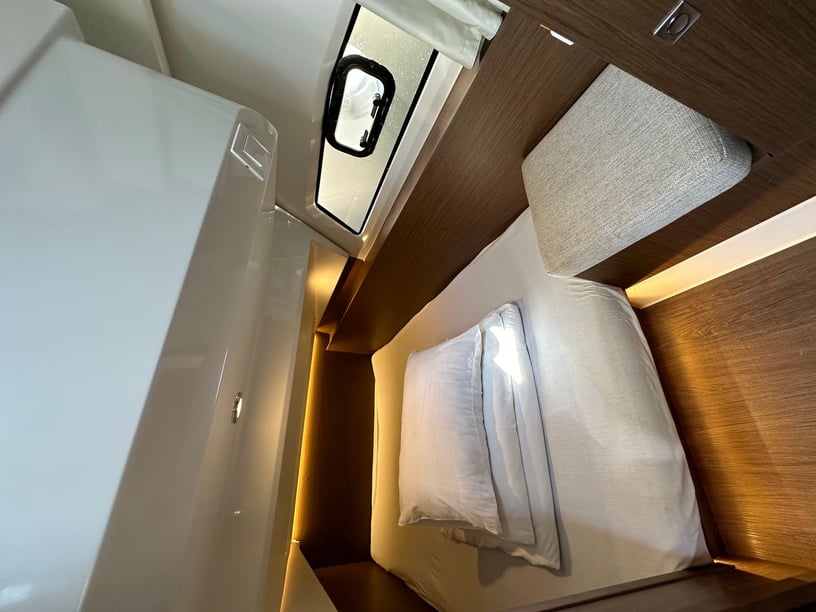 Drage Motorboot 3 Kabine 8 Liegeplätze 8 Gäste 10.5 m Nummer des Inserats: #14158 3