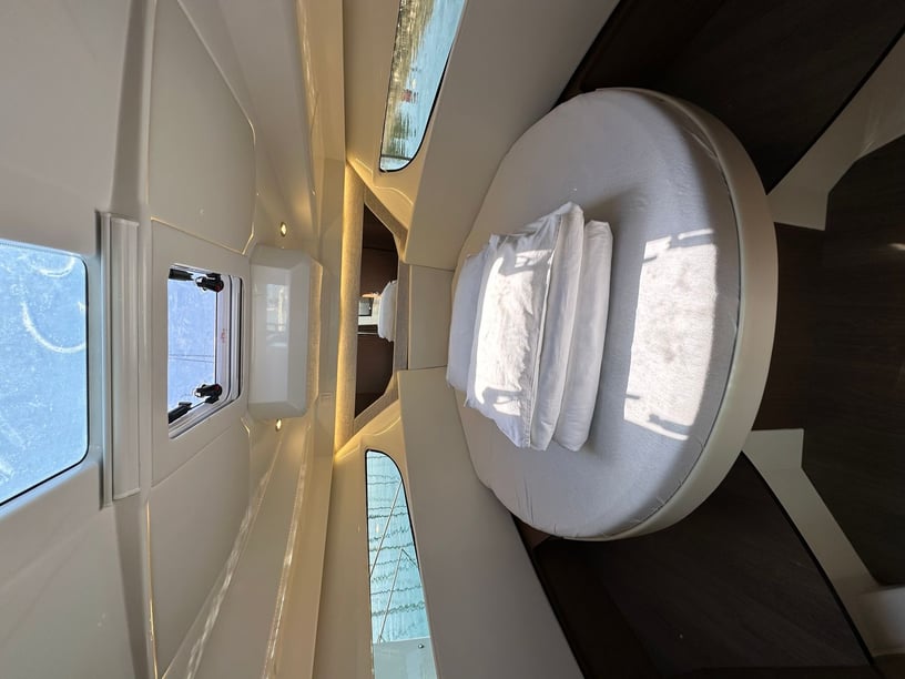 Drage Motorboat 3 cabin 8 berths 8 guests 10.5 m Listing Number: #14158 4