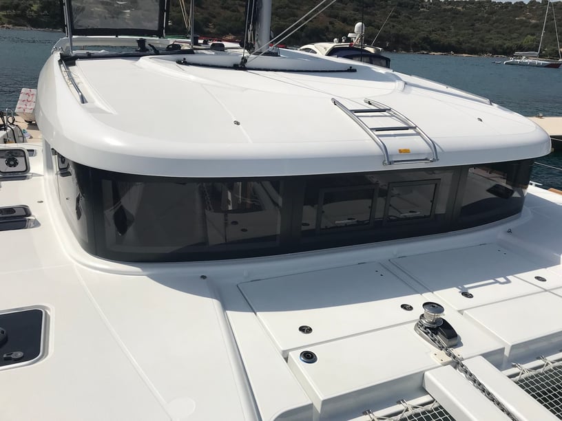 Castiglioncello Catamaran Cabine 6  10  slaapplaatsen 10  gasten 11.74 m Lijstnummer: #1422 3