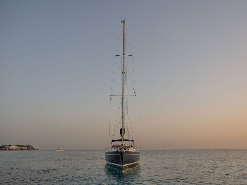 Palermo Zeilboot Cabine 4  8  slaapplaatsen 8  gasten 15.48 m Lijstnummer: #14238 3