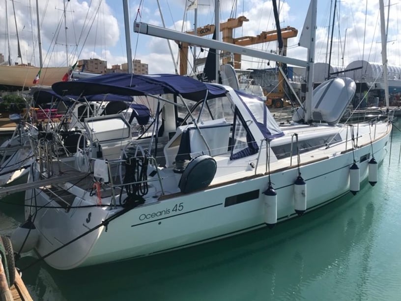 Castiglioncello Segelboot 4 Kabine 10 Liegeplätze 10 Gäste 13.94 m Nummer des Inserats: #1425