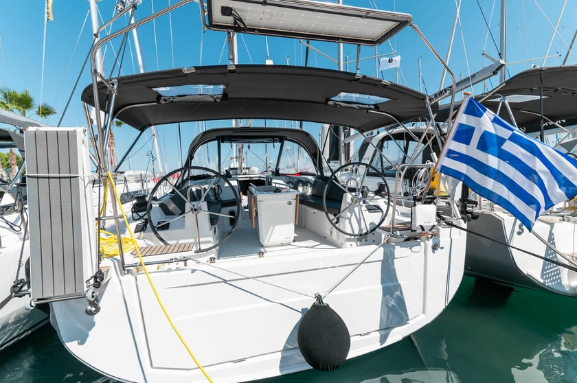 Kos Voilier Cabine 4  Couchettes 10  Invités 10  12.87 m Numéro de l'annonce: #14280 3