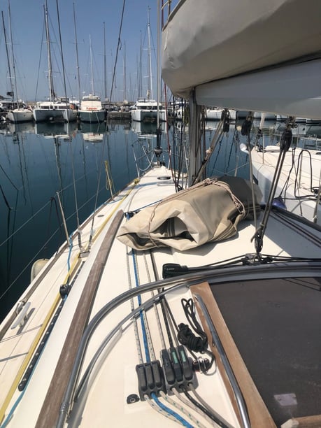 Rhodes Voilier Cabine 2  Couchettes 5  Invités 5  10.57 m Numéro de l'annonce: #14294 3