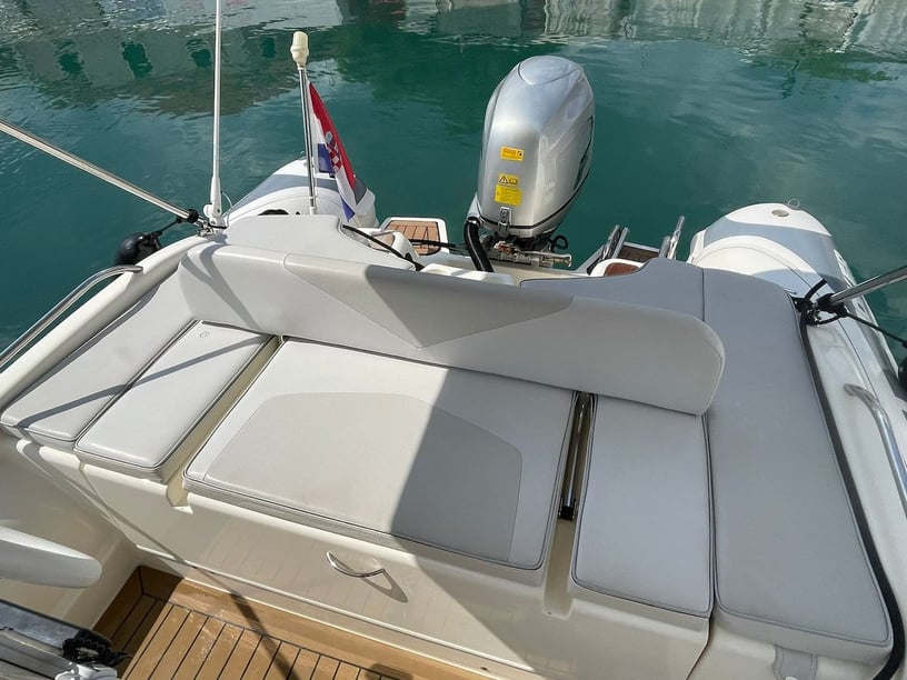 Trogir Bateau à moteur   Invités 6  5.2 m Numéro de l'annonce: #14322 2