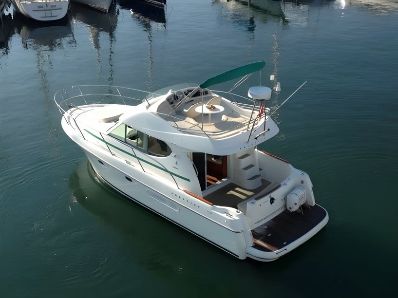 Sitges Motorboot Cabine 2  6  slaapplaatsen 6  gasten 10.4 m Lijstnummer: #14334 3