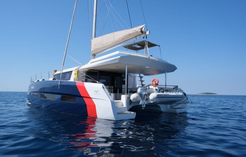 Primošten Catamaran 6 cabin 12 berths 12 guests 14.7 m Listing Number: #14371 5