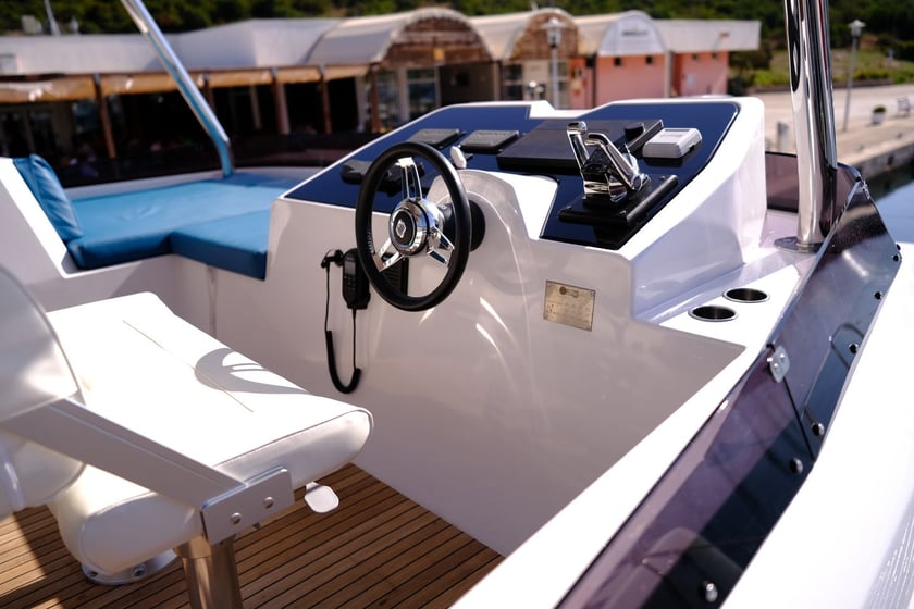 Primošten Catamaran 5 cabin 9 berths 9 guests 13.42 m Listing Number: #14418 3