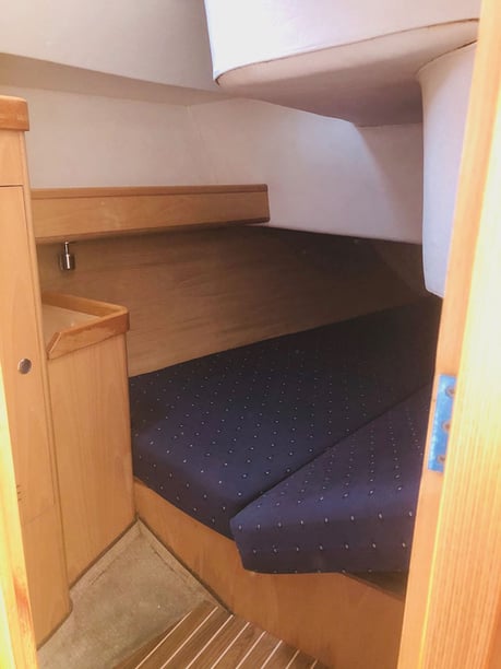 Arzon Zeilboot Cabine 3  7  slaapplaatsen 7  gasten 11.64 m Lijstnummer: #14419 4