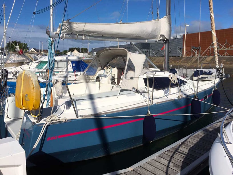 Arzon Zeilboot Cabine 2  6  slaapplaatsen 6  gasten 8.8 m Lijstnummer: #14516