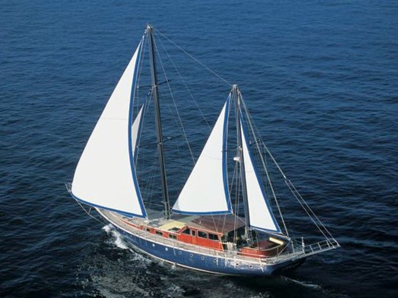 Piraeus Gulet 5 cabin 12 berths 12 guests 24.4 m Listing Number: #14527