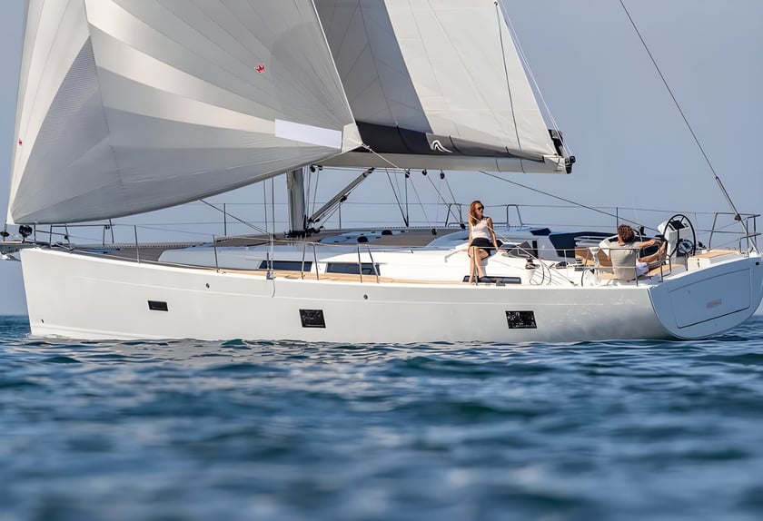 Arzon Zeilboot Cabine 4  10  slaapplaatsen 10  gasten 14.04 m Lijstnummer: #14541 4