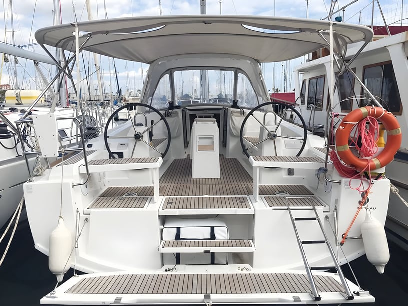 Palma de Mallorca Zeilboot Cabine 3  6  slaapplaatsen 6  gasten 11.5 m Lijstnummer: #14554 3