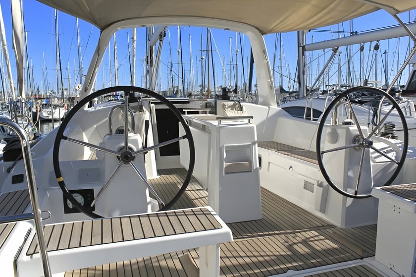 Palma de Mallorca Zeilboot Cabine 3  6  slaapplaatsen 6  gasten 11.5 m Lijstnummer: #14554 4