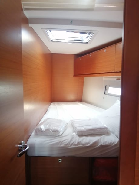 Milazzo Barca a vela cabina 5  cuccette 11  11  ospiti 15.2 m Numero dell'inserzione: #14558 5