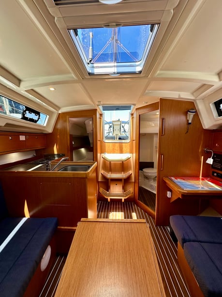 Drago Barca a vela cabina 2  cuccette 6  6  ospiti 10.2 m Numero dell'inserzione: #14568 4