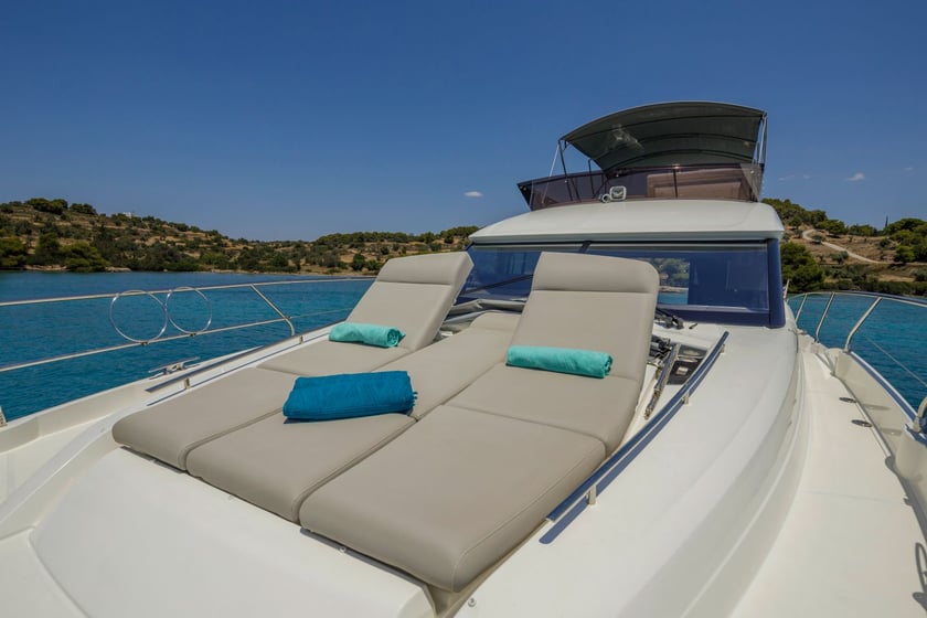 Athens Motor Yacht 3 cabin 6 berths 6 guests 14.5 m Listing Number: #14577 3