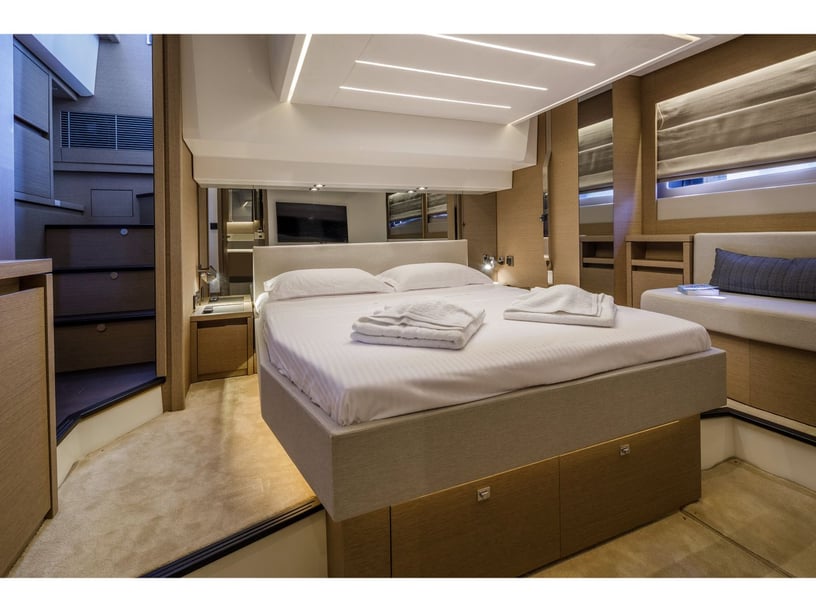 Athens Motor Yacht 3 cabin 6 berths 6 guests 14.5 m Listing Number: #14577 2