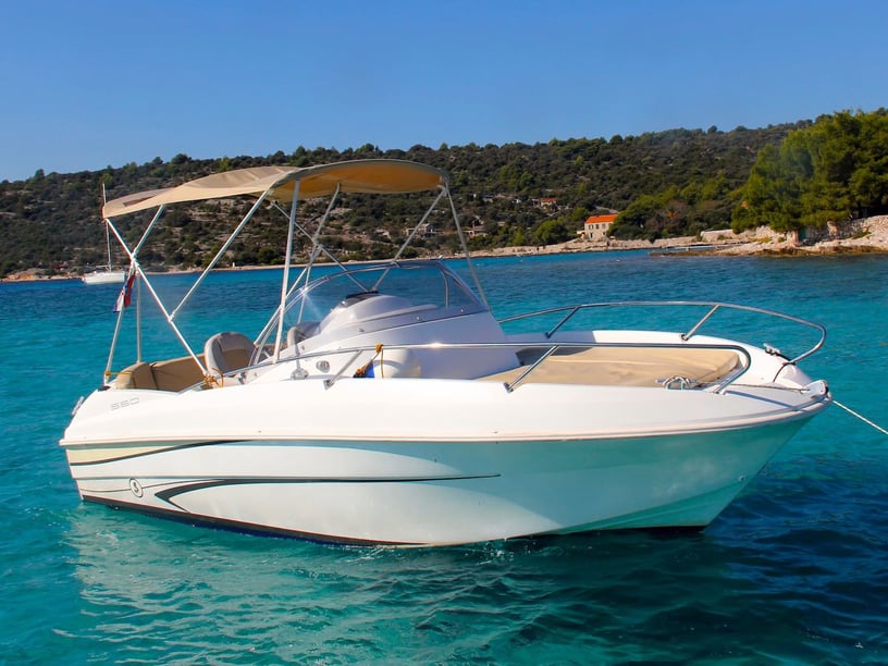 Trogir Bateau à moteur Cabine 1    5.45 m Numéro de l'annonce: #146 2