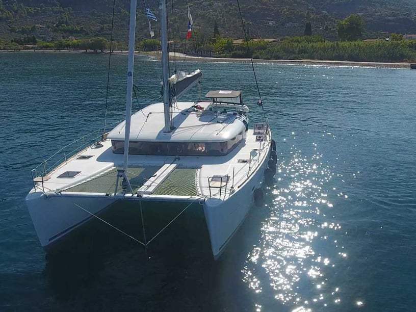 Lefkada Catamaran Cabine 6  Couchettes 10  Invités 10  11.97 m Numéro de l'annonce: #14618