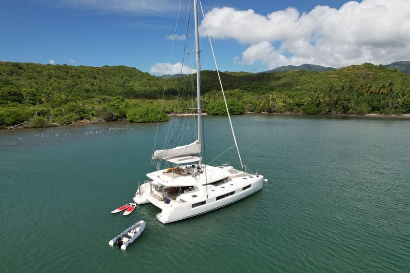 St. George's Catamaran 4 cabin 10 berths 10 guests 14.75 m Listing Number: #14634 3