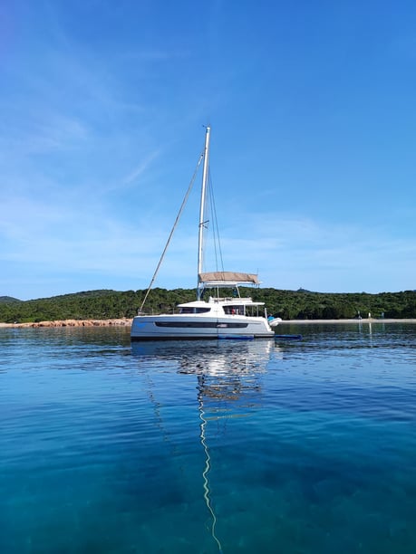 Porto Rotondo Catamaran Cabine 6  11  slaapplaatsen 12  gasten 14.7 m Lijstnummer: #14637 4