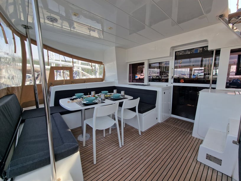 Punat Catamaran 4 cabin 9 berths 9 guests 13.96 m Listing Number: #14638 3