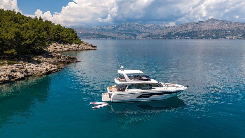 Split Yacht à moteur Cabine 3  Couchettes 6  Invités 6  18.7 m Numéro de l'annonce: #14653 5