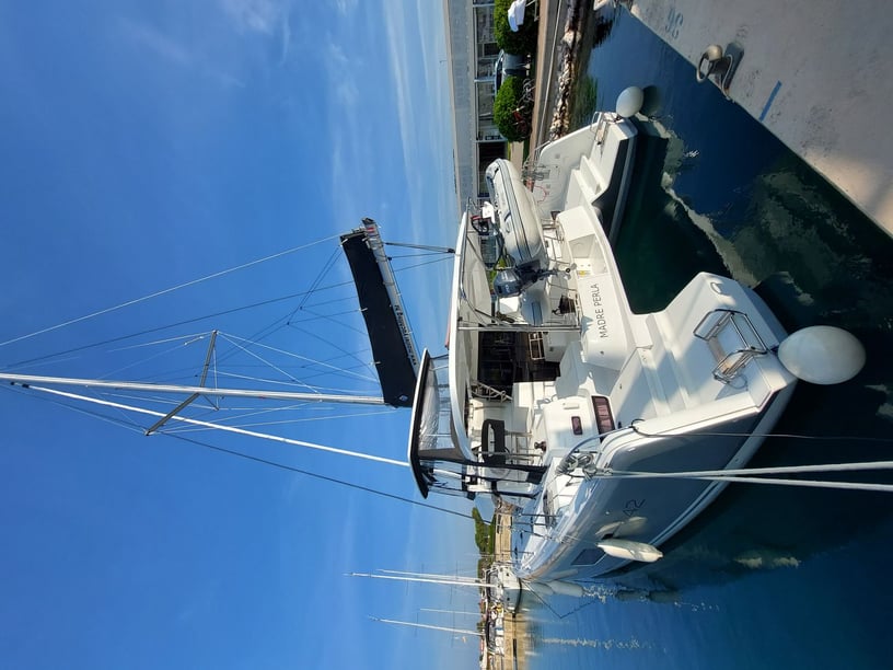 Sukošan Catamaran 6 cabin 12 berths 12 guests 12.94 m Listing Number: #14723