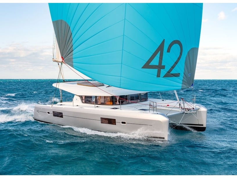 Sukošan Catamaran 6 cabin 12 berths 12 guests 12.94 m Listing Number: #14723 3