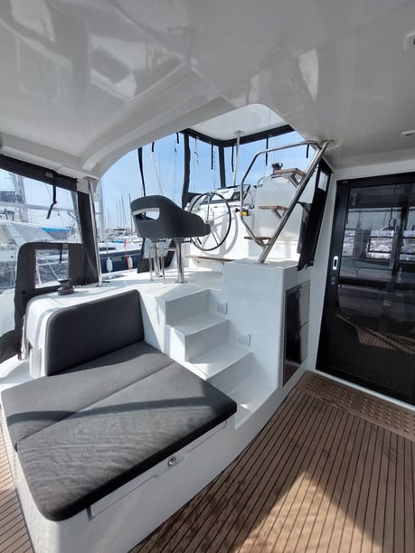 Sukošan Catamaran 6 cabin 12 berths 12 guests 12.8 m Listing Number: #14733 5