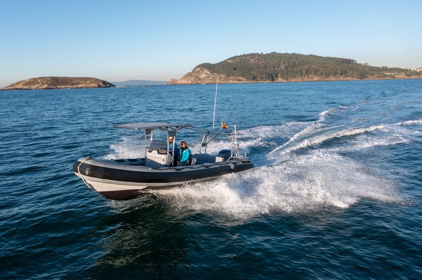 Baiona Motorboot   12  gasten 7.5 m Lijstnummer: #14742 3