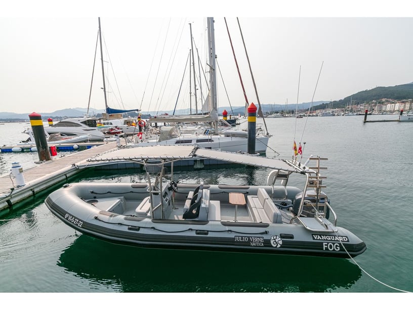 Baiona Bateau à moteur    7.5 m Numéro de l'annonce: #14742