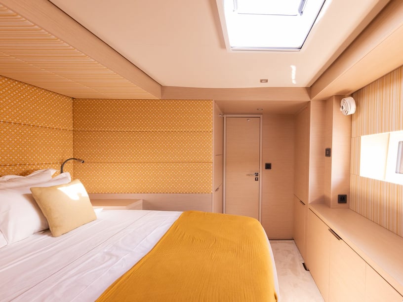 Capo d'Orlando Catamarano cabina 4  cuccette 8  8  ospiti 16.8 m Numero dell'inserzione: #14759 4