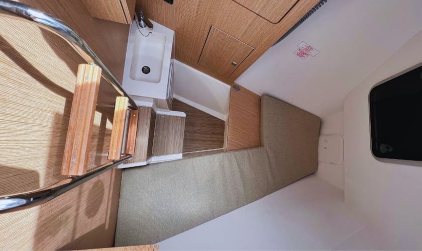 Cecina Sailboat 5 cabin 12 berths 12 guests 15.55 m Listing Number: #14813 3