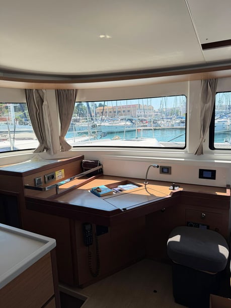Trogir Katamaran 6 kabin Konaklama 12 kişi Seyir 12 kişi 13.99 m İlan No: #14901 5
