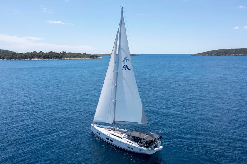 Seget Donji Yelkenli 4 kabin Konaklama 10 kişi Seyir 10 kişi 16.22 m İlan No: #14911 3