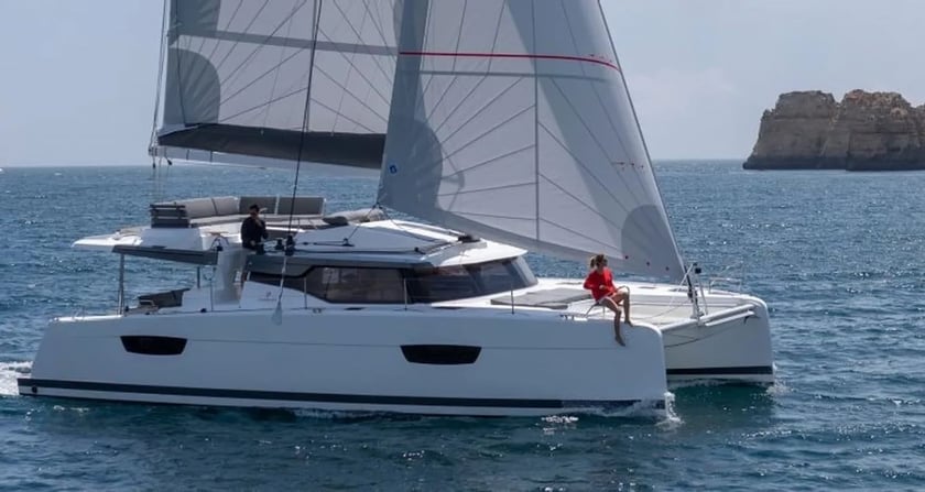 Paros Catamaran 6 cabin 12 berths 11 guests 13.45 m Listing Number: #14984 5