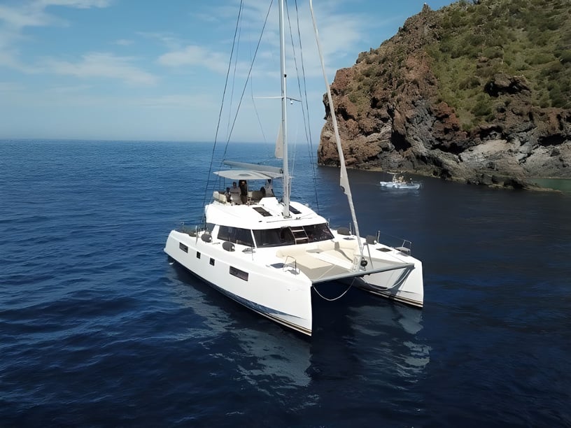 Capo d'Orlando Catamaran Cabine 4  10  slaapplaatsen 10  gasten 13.9 m Lijstnummer: #14985 4