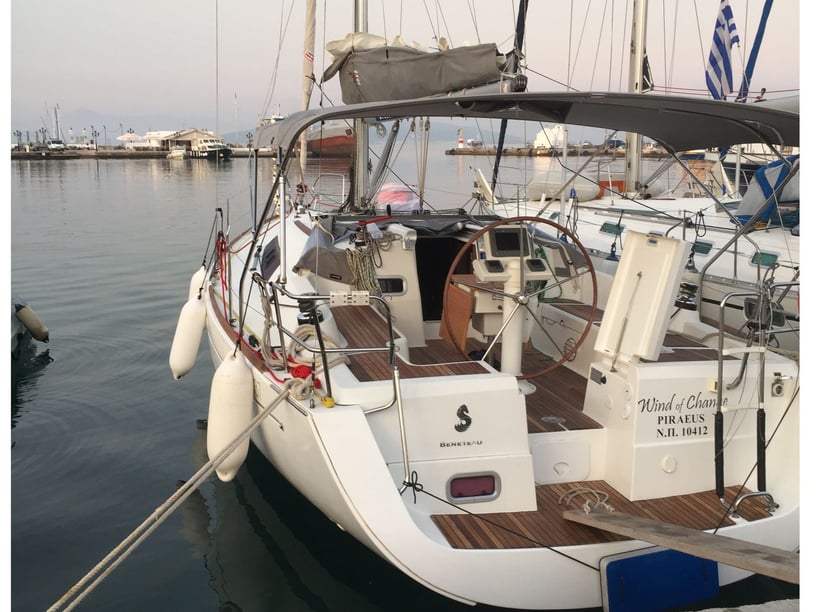 Paros Voilier Cabine 3  Couchettes 8  Invités 8  11.48 m Numéro de l'annonce: #15022