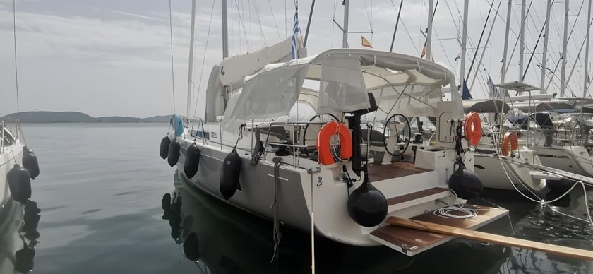 Gouvia Yelkenli 5 kabin Konaklama 10 kişi Seyir 10 kişi 15.94 m İlan No: #15118 3
