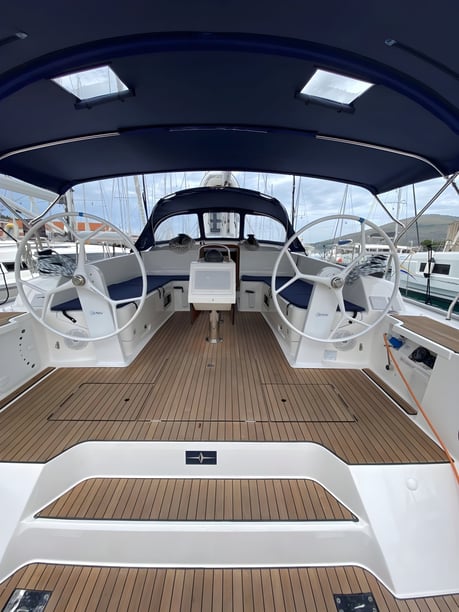 Trogir Segelboot 4 Kabine 9 Liegeplätze 9 Gäste 14.27 m Nummer des Inserats: #15156 4
