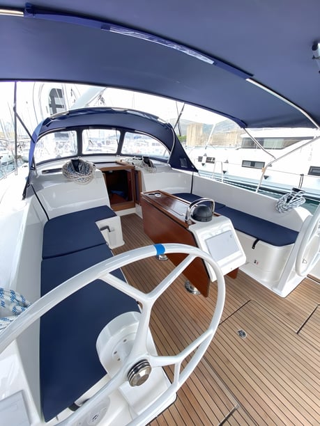 Trogir Segelboot 4 Kabine 9 Liegeplätze 9 Gäste 14.27 m Nummer des Inserats: #15156 5