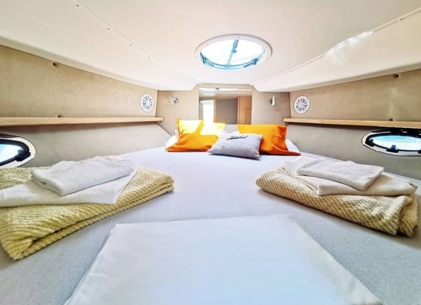 Sukošan Motorboot 2 Kabine 6 Liegeplätze 6 Gäste 9.2 m Nummer des Inserats: #15172 5