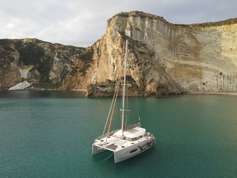 Roma Catamarán Cabina 4  12  literas 12  invitados 11.42 m Número de anuncio: #15245 3